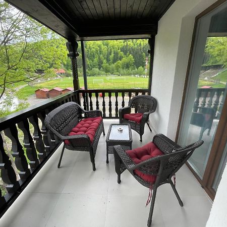 Castle Residence Apt. Eminescu Buşteni 外观 照片